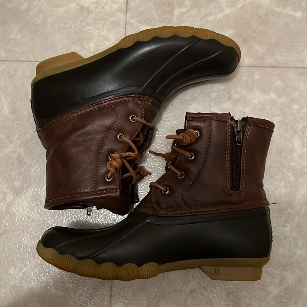 Sperry Boots